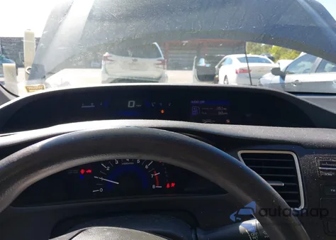 2015 Honda Civic Lx z USA, uszkodzony, nr VIN 19XFB2F50FE053915